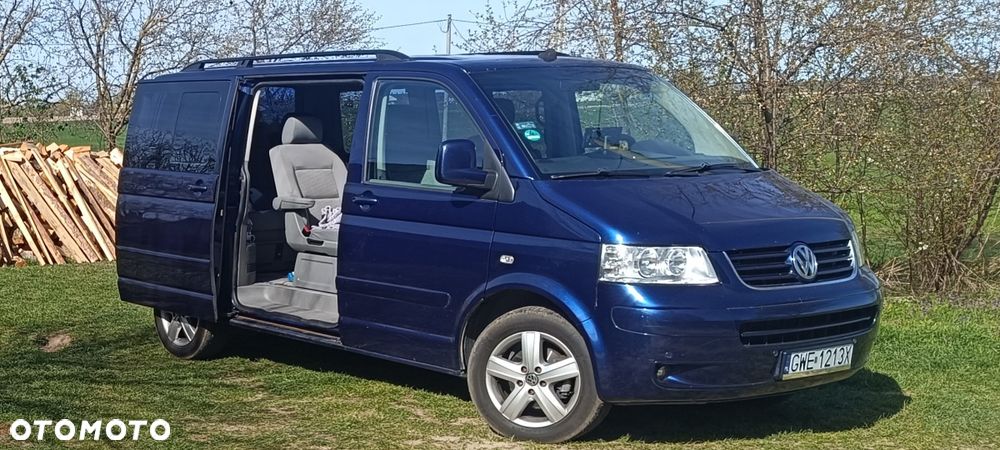 Volkswagen Multivan - 5