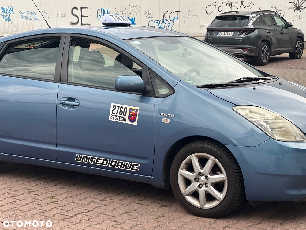 Toyota Prius 1.5 VVT-i Sol - 1