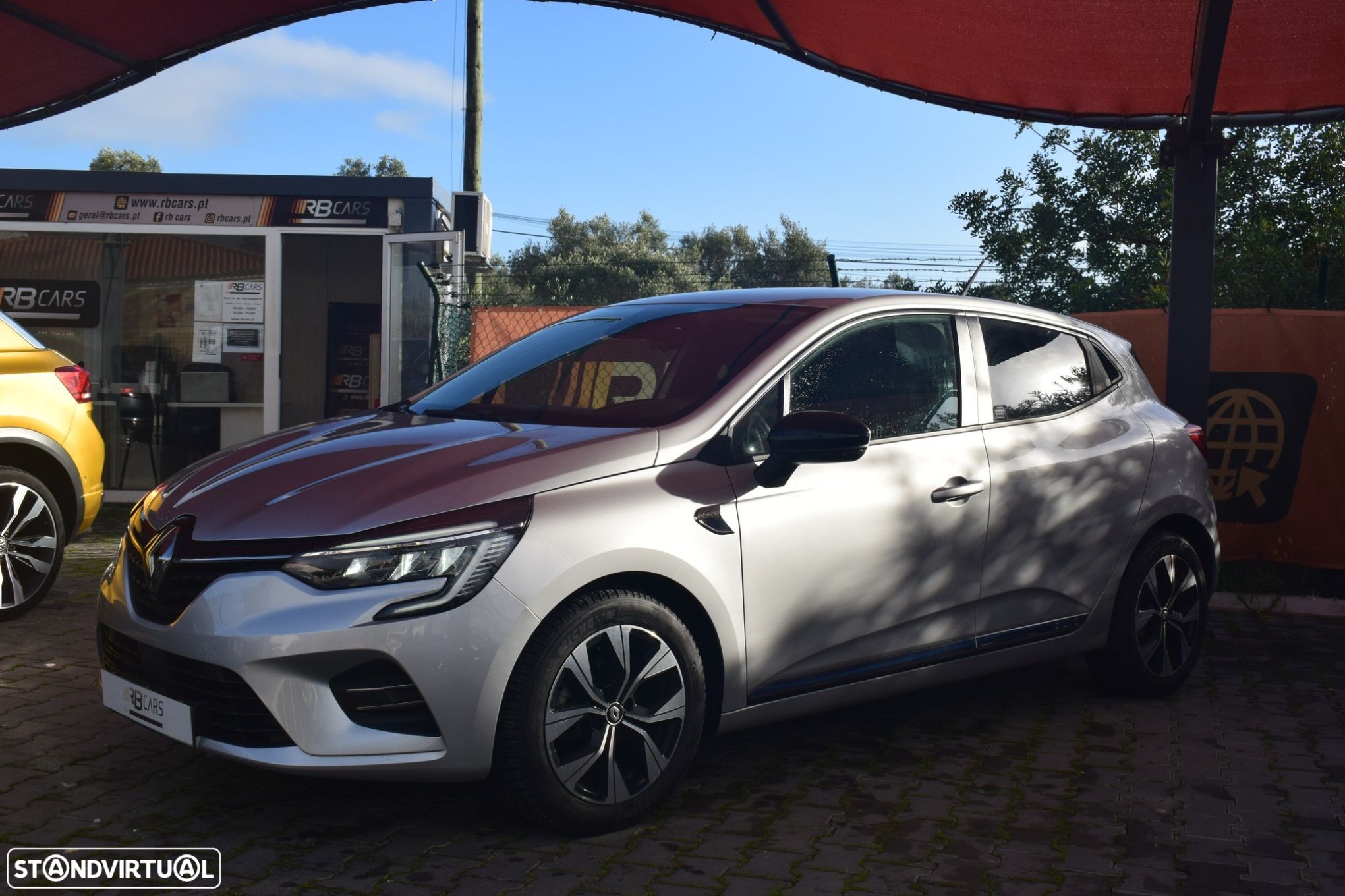 Renault Clio 1.0 TCe Limited - 1
