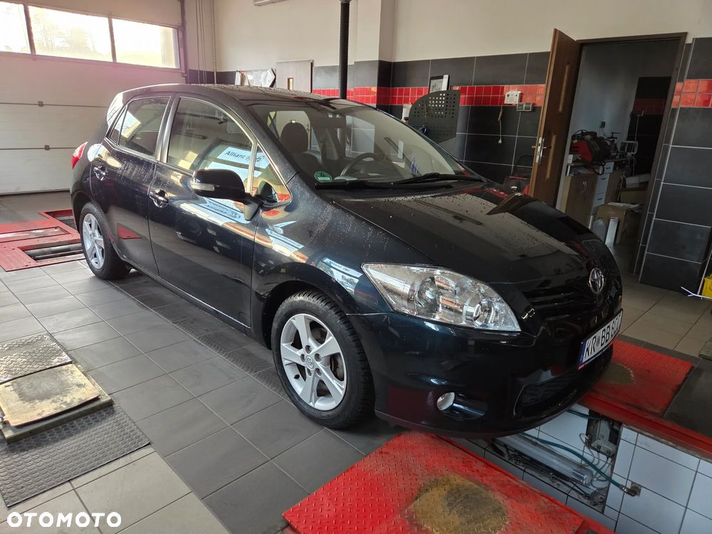 Toyota Auris 1.33 VVT-i - 19