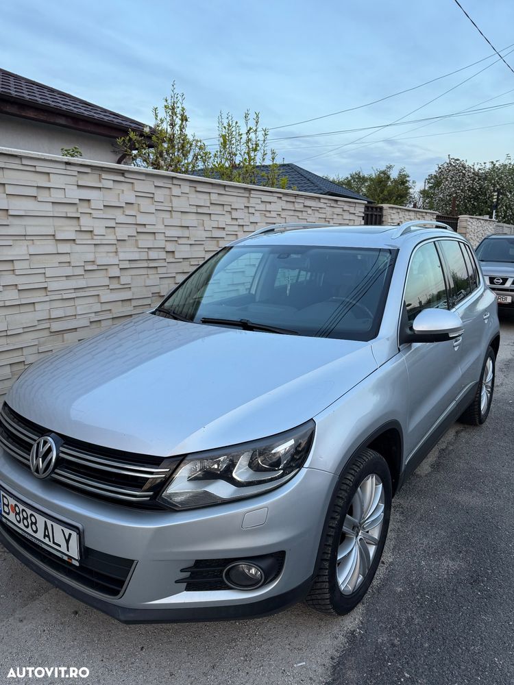 Volkswagen Tiguan - 2