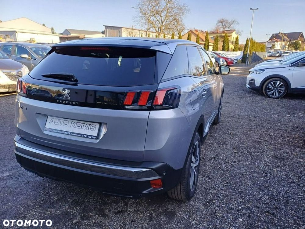 Peugeot 3008 1.2 PureTech Allure S&S - 7