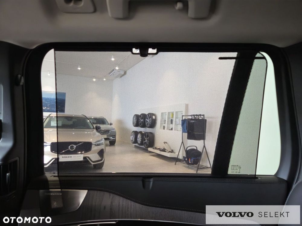 Volvo XC 90 - 16