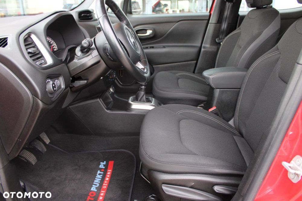Jeep Renegade - 23