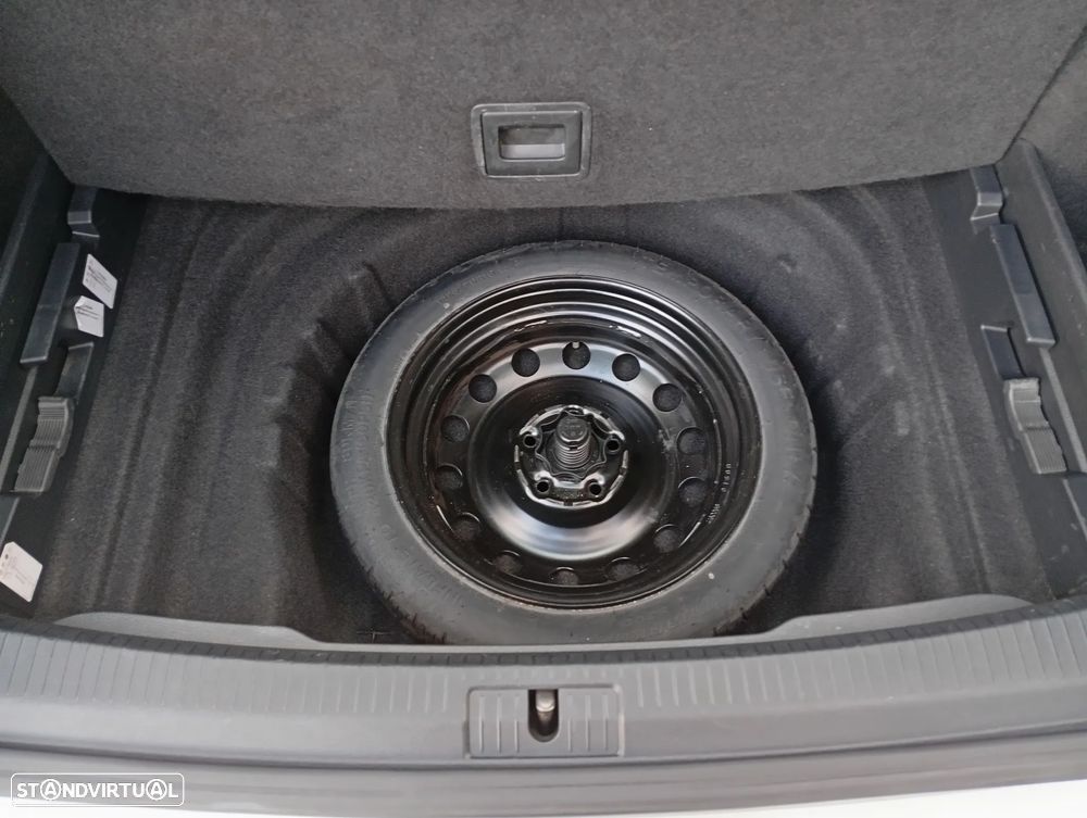 VW Golf Variant 1.6 TDi GPS Edition - 15