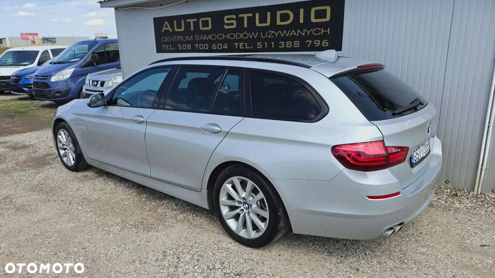 BMW Seria 5 520d xDrive - 37