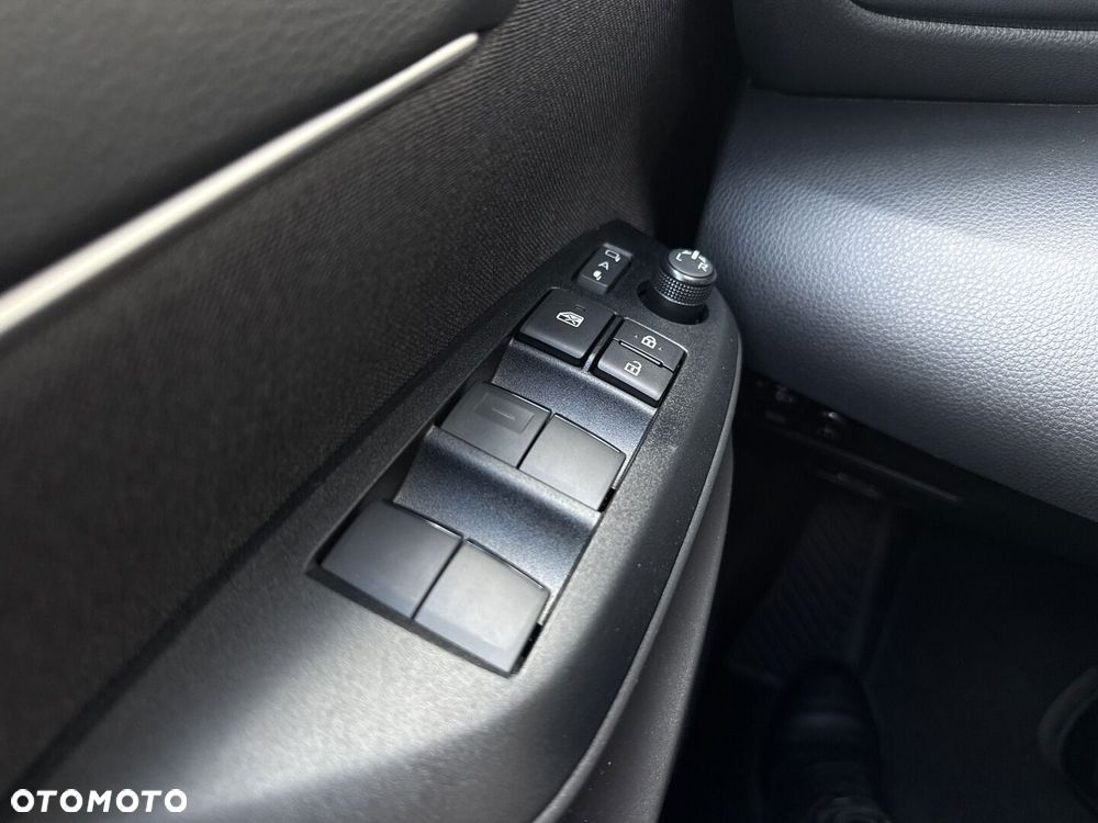 Toyota Yaris Cross Hybrid 1.5 Style - 28