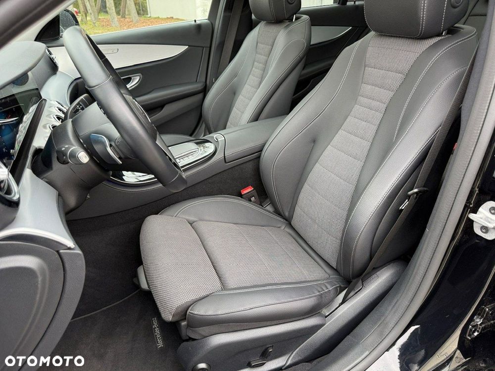 Mercedes-Benz Klasa E - 20