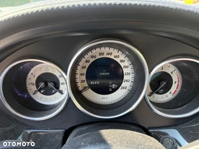 Mercedes-Benz CLS 350 BlueTEC 4-Matic - 12