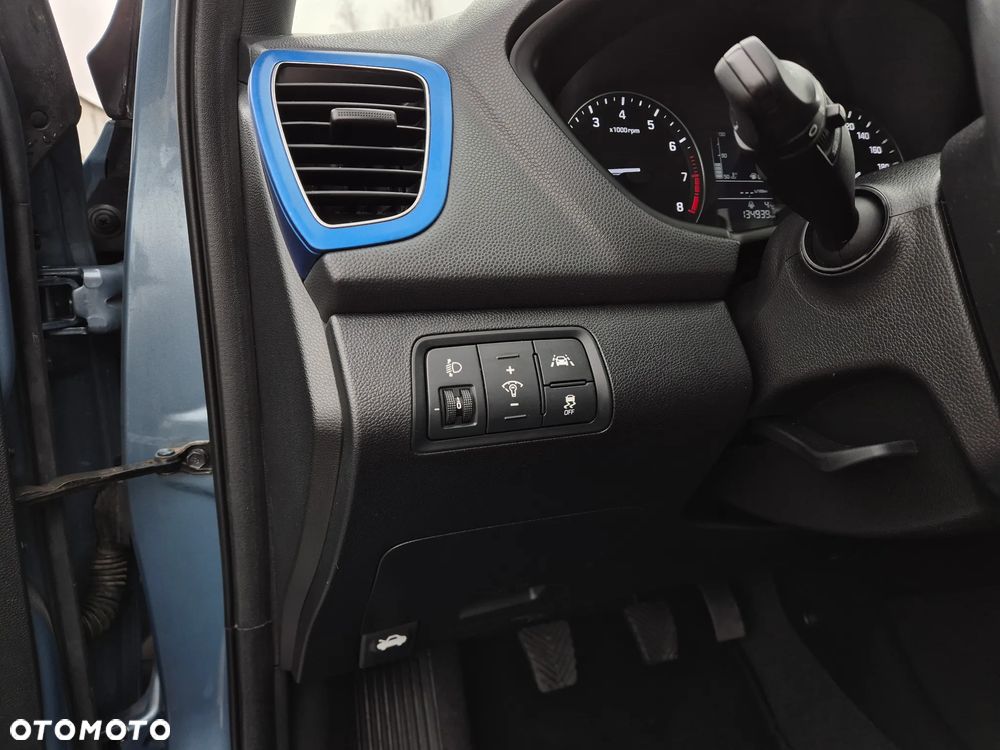 Hyundai i20 blue 1.0 T-GDI Passion - 17