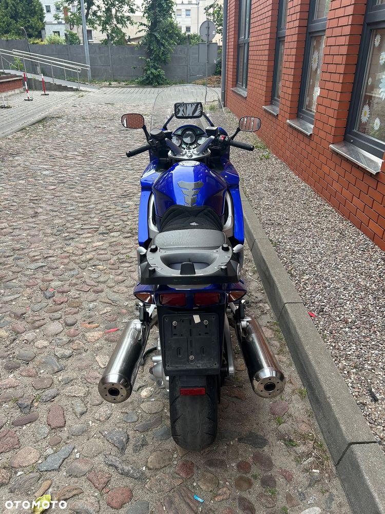 Yamaha FJR - 16