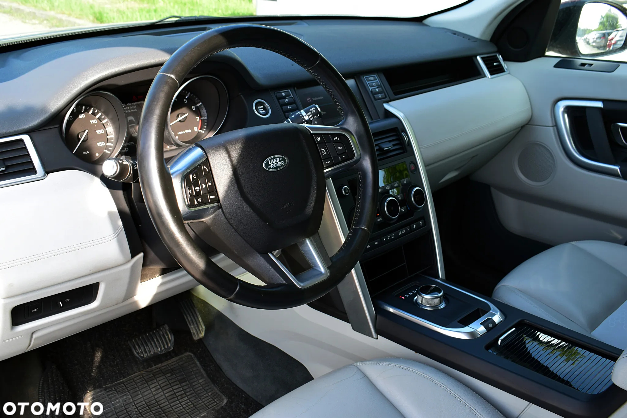 Land Rover Discovery Sport 2.0 Si4 SE - 4