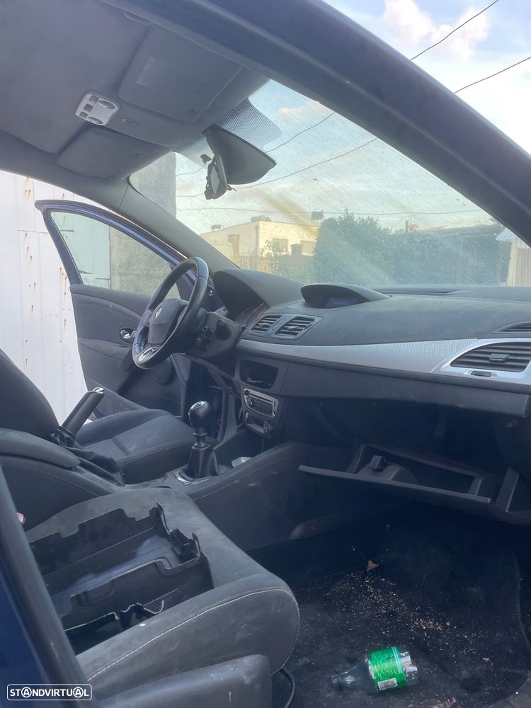 Renault Mégane Break 1.9 dCi FAP Privilege - 3