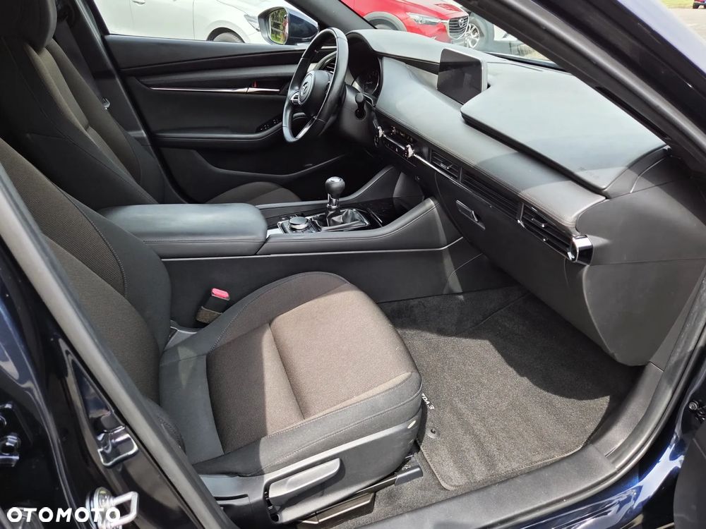 Mazda 3 2.0 mHEV Hikari - 23
