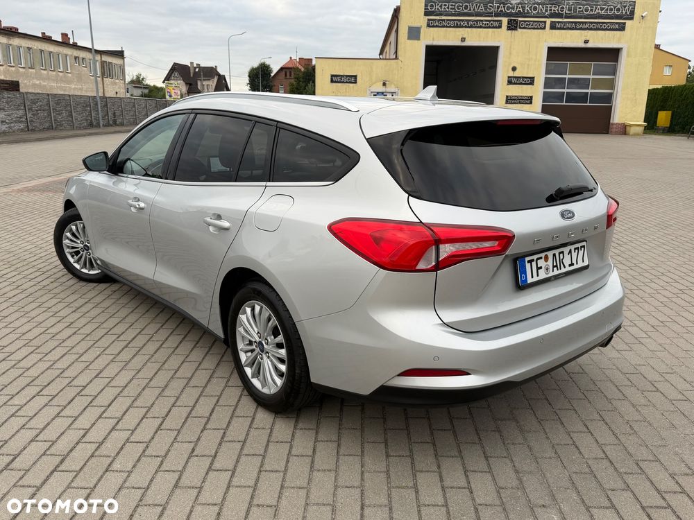 Ford Focus 2.0 EcoBlue Titanium Business - 18