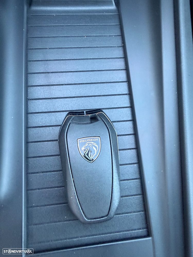 Peugeot 308 225 e-EAT8 GT - 27