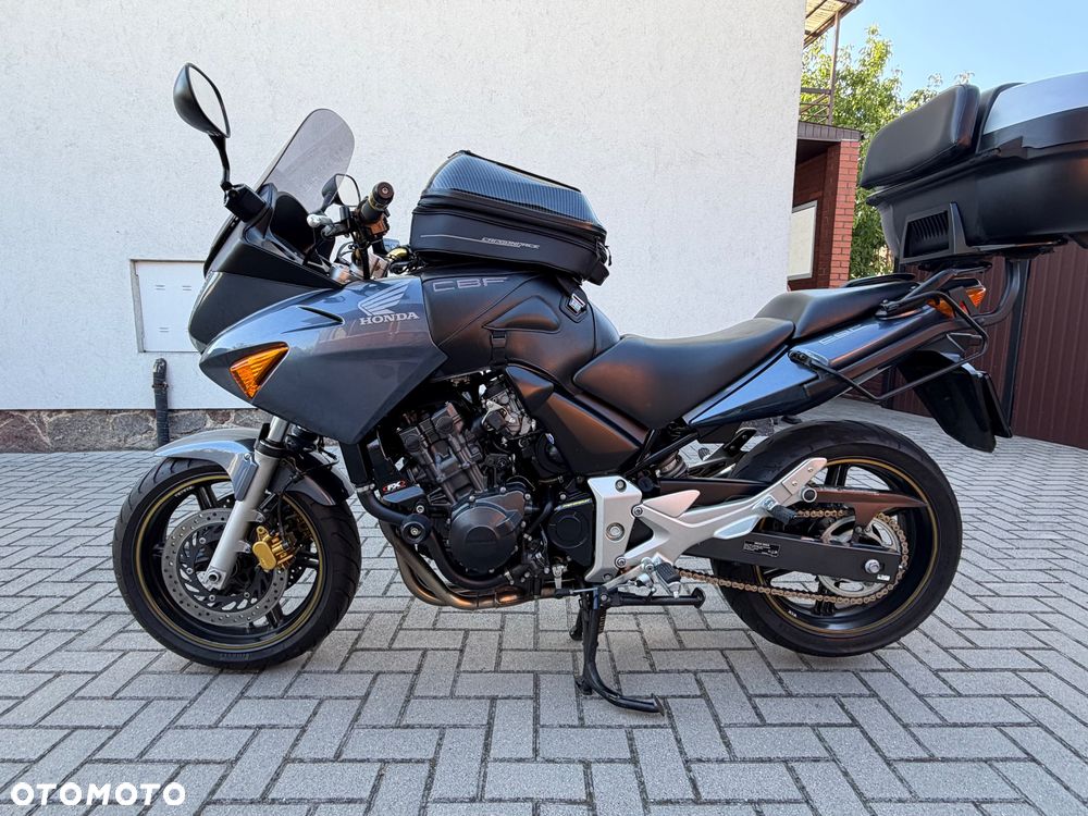 Honda CBF - 6