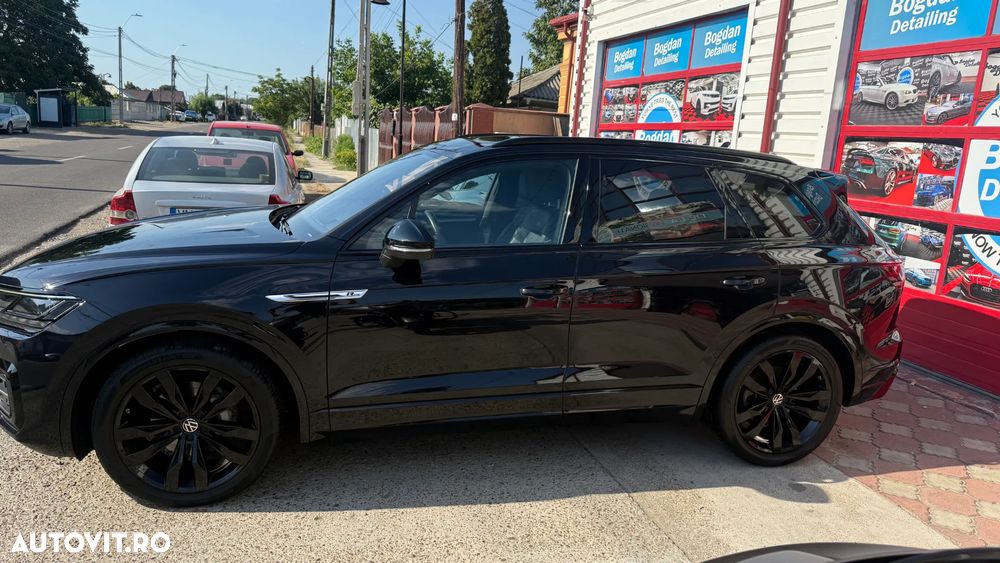 Volkswagen Touareg 3.0 V6 TDI SCR 4Motion Automatik R-Line - 9