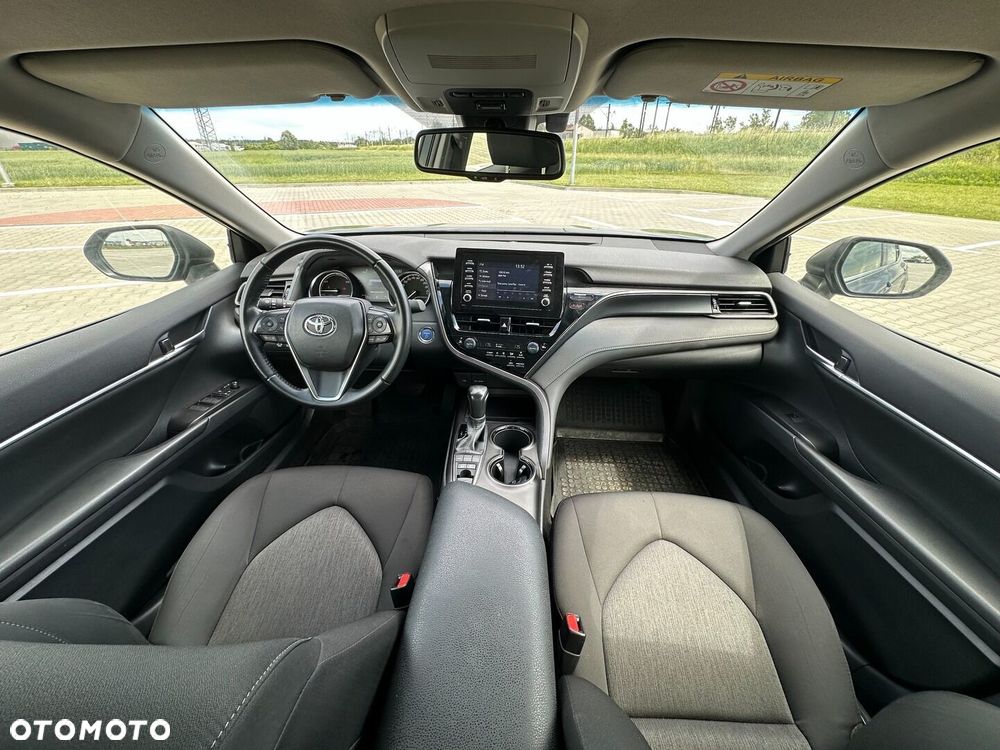 Toyota Camry 2.5 Hybrid Comfort CVT - 16