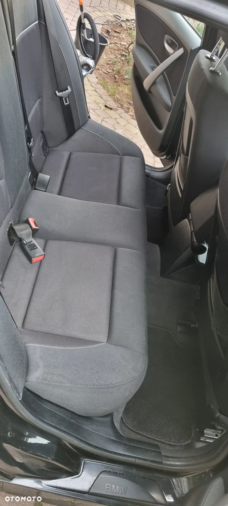 BMW Seria 1 120d - 11