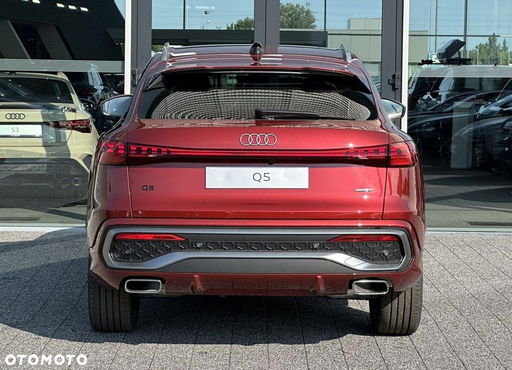 Audi Q5 Sportback - 8