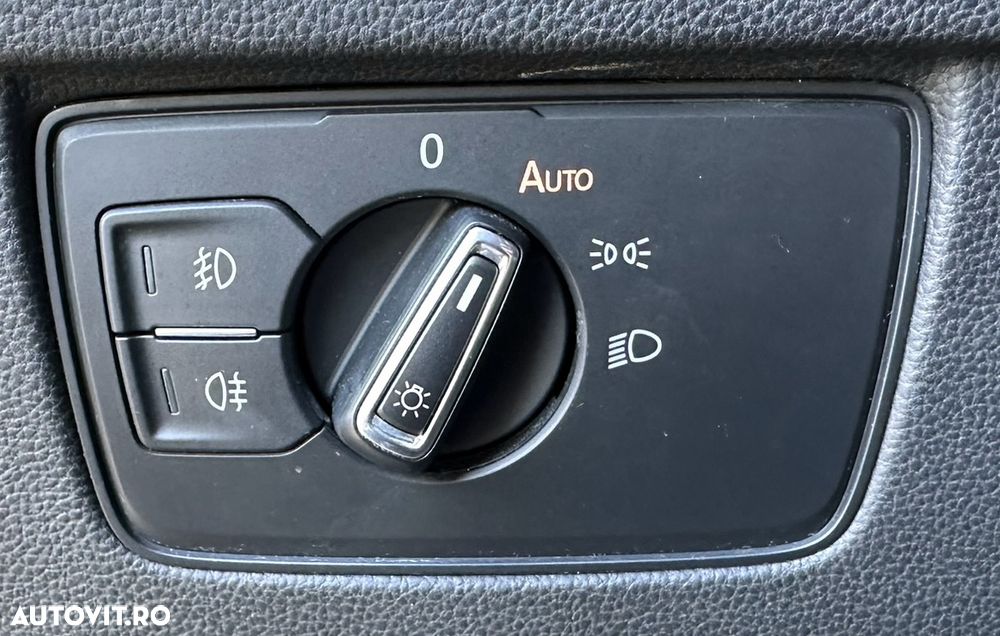 Volkswagen Passat - 34
