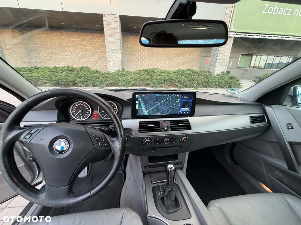 BMW Seria 5 525i - 7