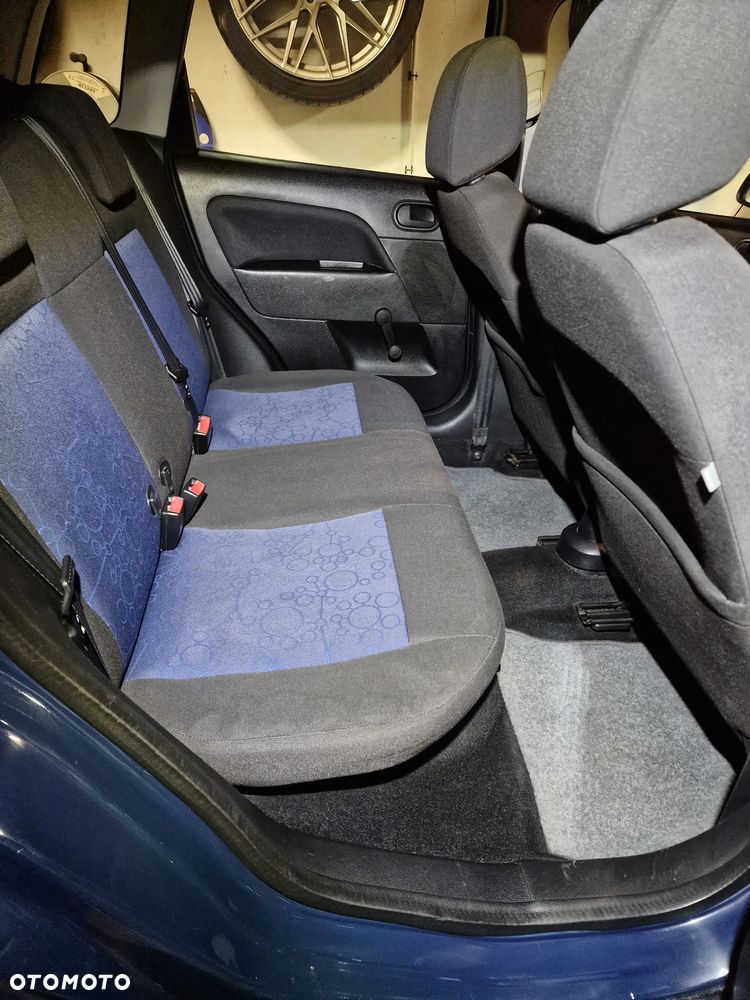 Ford Fiesta 1.3 - 12