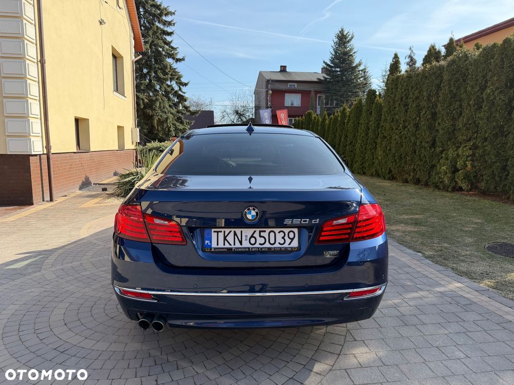 BMW Seria 5 520d Efficient Dynamics Edition - 13