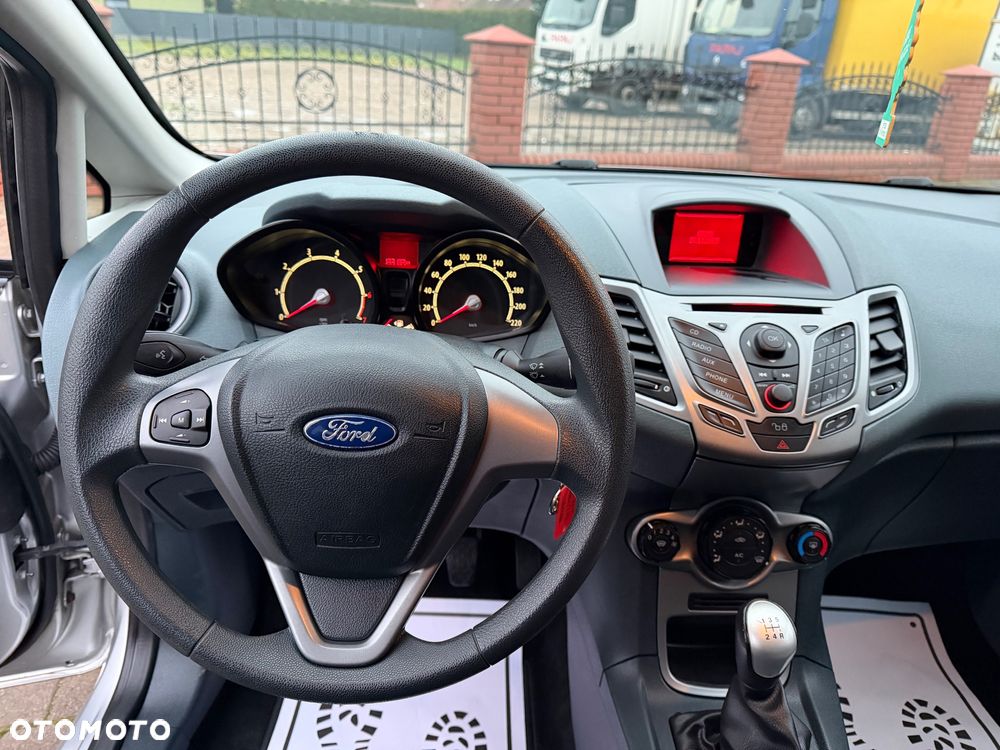 Ford Fiesta 1.25 Viva - 19