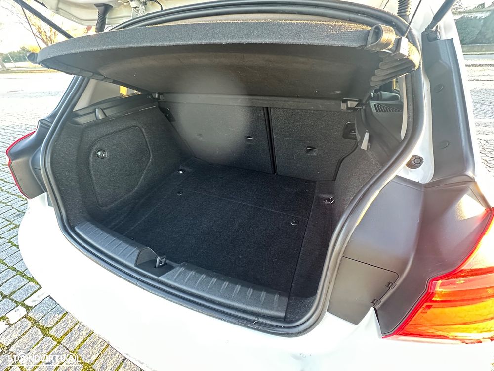 BMW 120 d Sport-Aut. - 19