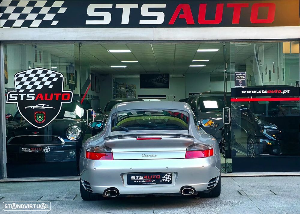 Porsche 911 (996) Turbo - 15