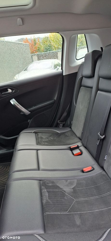 Peugeot 2008 1.6 BlueHDi Crossway S&S - 13