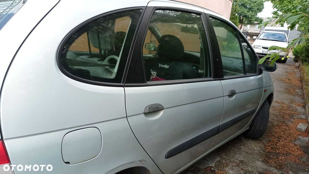 Renault Scenic - 3