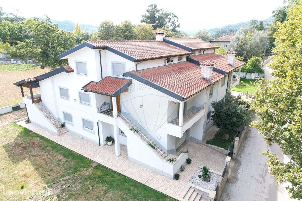 Moradia T4 para venda - Grande imagem: 3/22