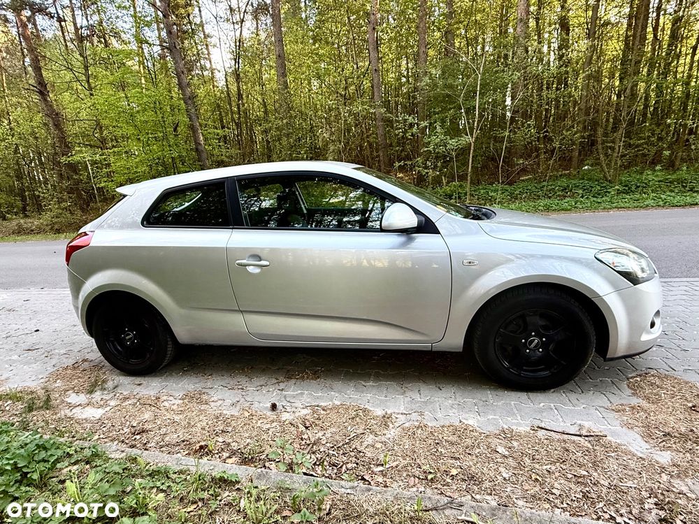Kia ProCeed 1.6 Crdi Comfort + - 4