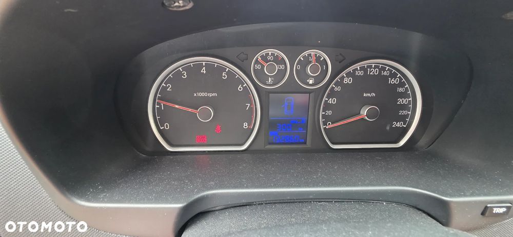 Hyundai i30 1.4 Base + - 8