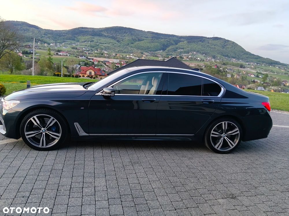 BMW Seria 7 740d xDrive - 13