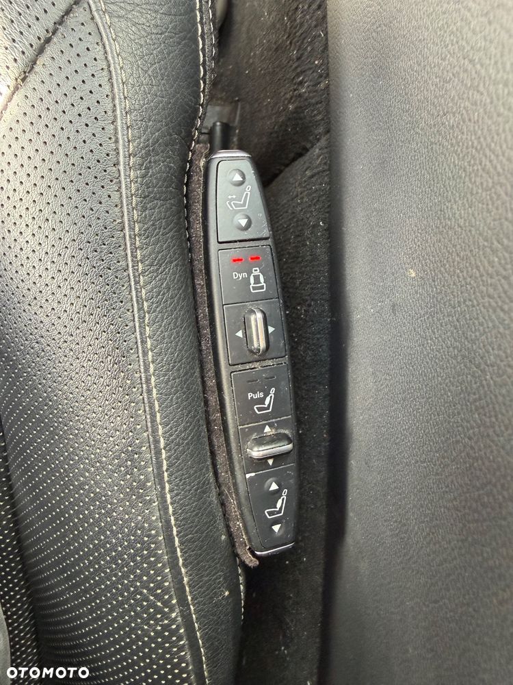 Mercedes-Benz CLS 500 4-Matic 7G-TRONIC - 20