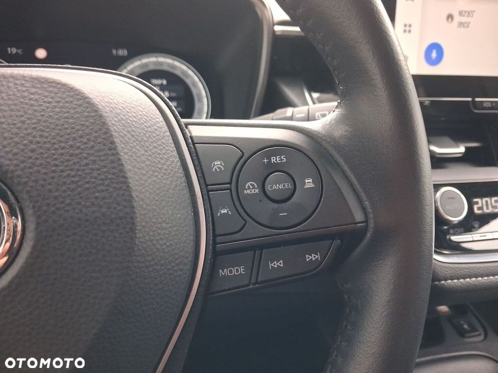 Toyota Corolla 1.8 Hybrid Comfort - 22