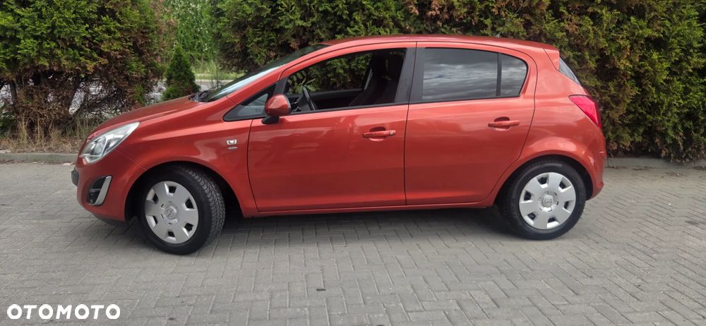 Opel Corsa 1.4 16V Innovation - 8