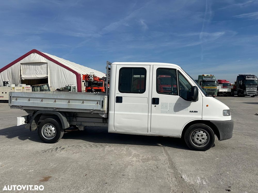 Citroën JUMPER DOKA 230 D - 2