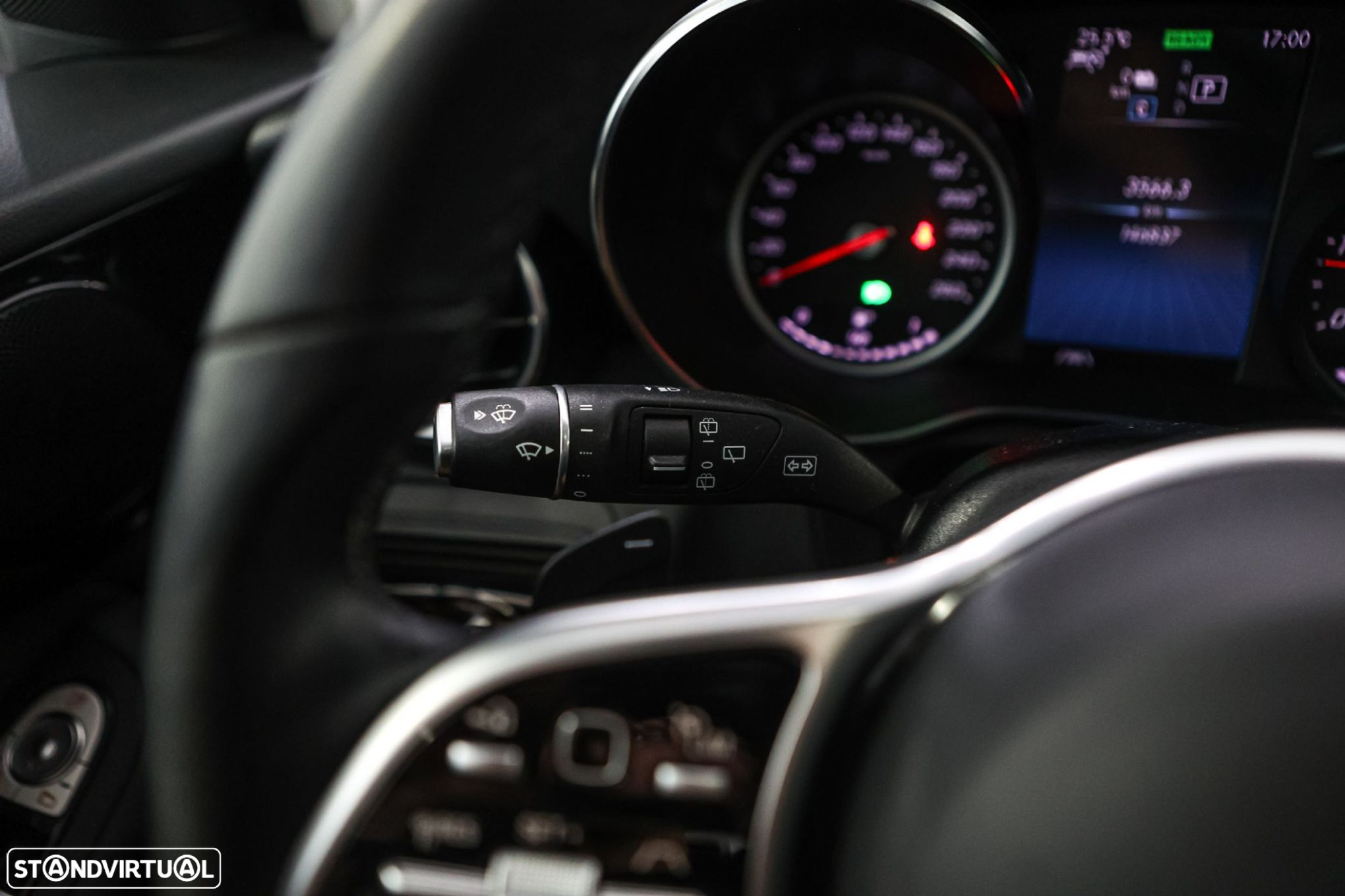 Mercedes-Benz GLC 300 de 4Matic - 19
