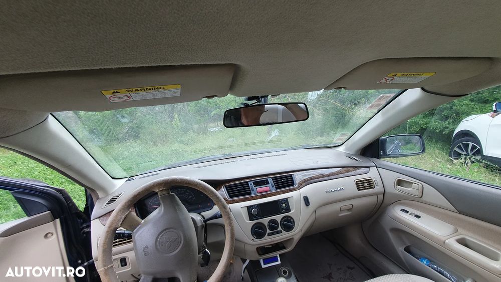 Mitsubishi Lancer 2.0 Comfort - 24