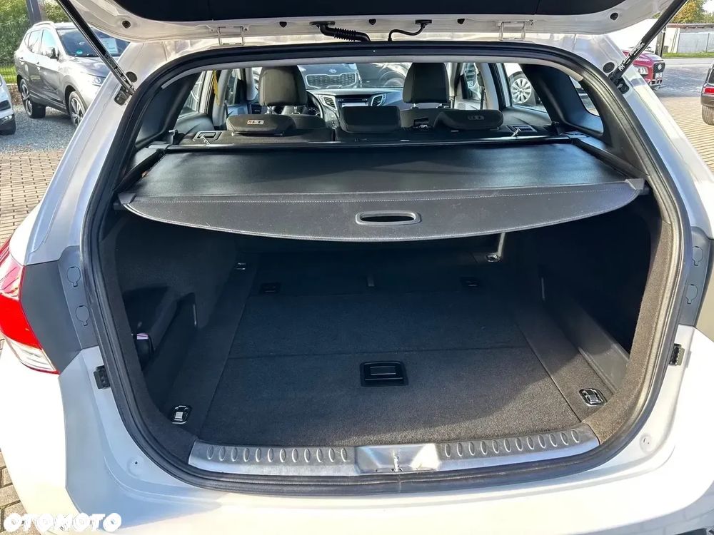 Hyundai i40 1.7 CRDi Style - 17