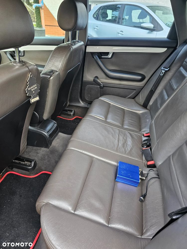 Audi A4 Limousine 1.8T - 25