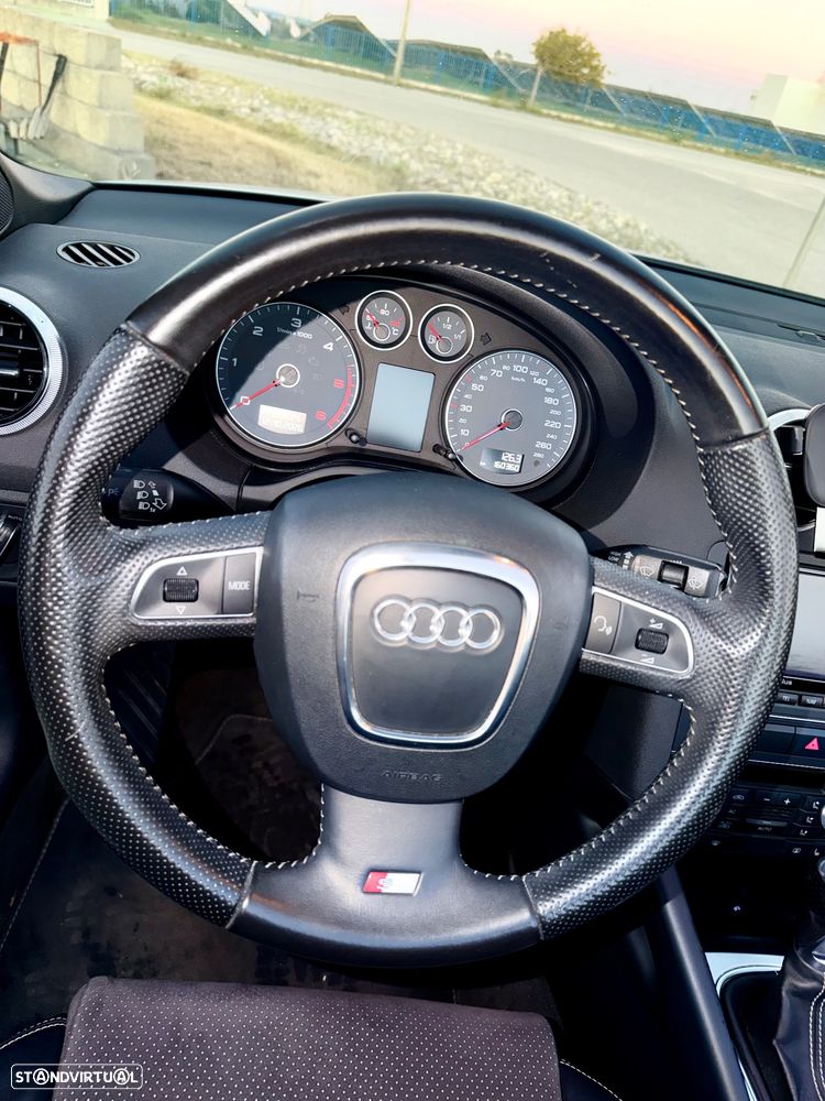 Audi A3 Cabrio 2.0 TDi S-line - 10