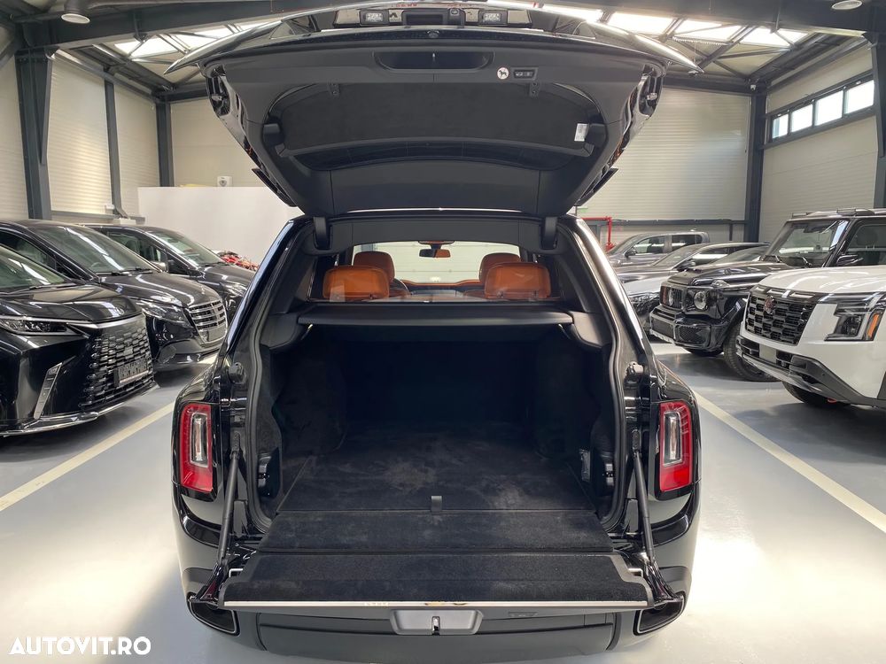 ROLLS-ROYCE Cullinan 2024 — imagine 4