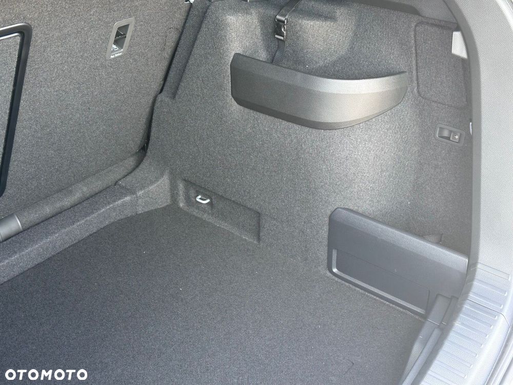 Skoda Karoq 1.5 TSI ACT Sportline DSG - 9