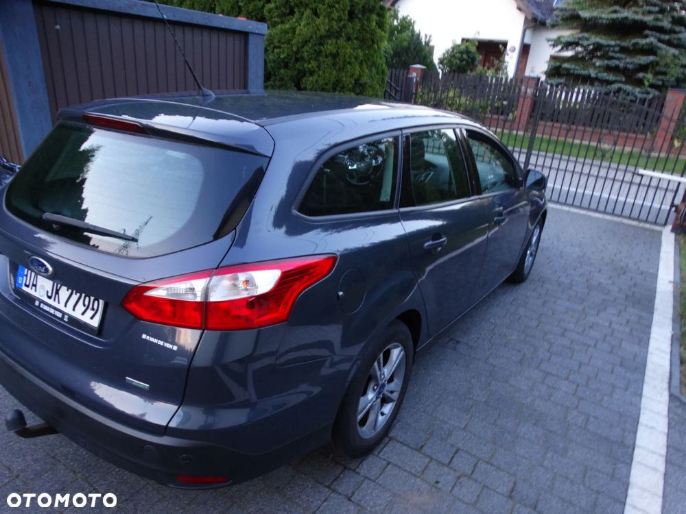 Ford Focus - 8